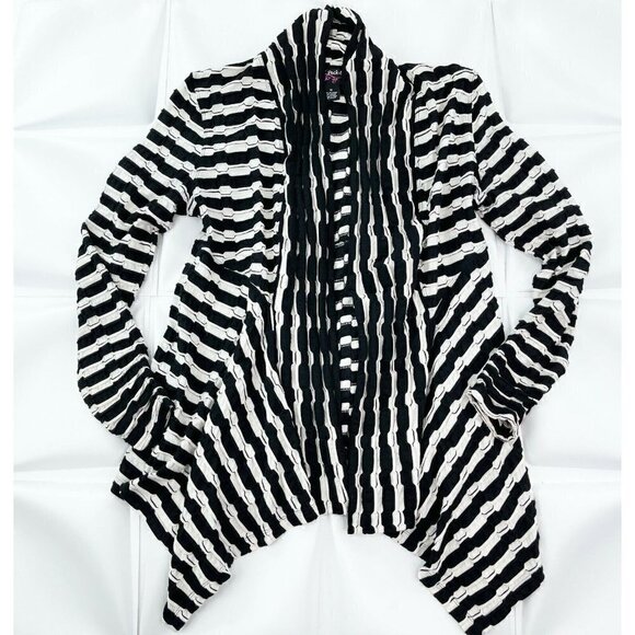 Peck & Peck Sz M Womens Black Ivory Contrast Asymmetrical Shawl Cardigan Jacket - Picture 1 of 6